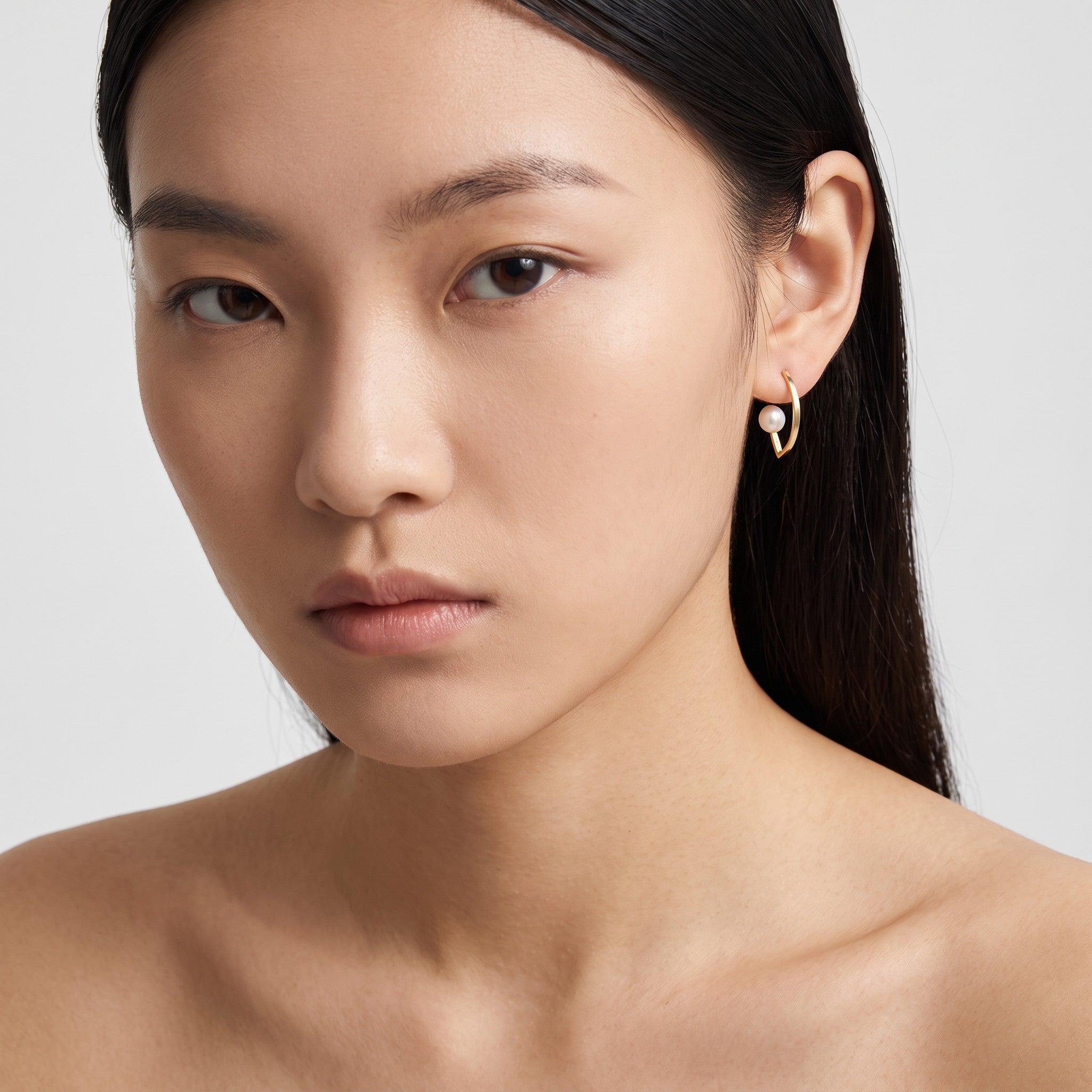 9ct Gold and Fold Pearl Earring