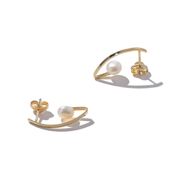 Solid 9ct Gold and Fold Pearl Earring